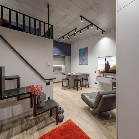 Ivis House Modern Apartment In Vilnius Old Town With Balcony 维尔纽斯 外观 照片
