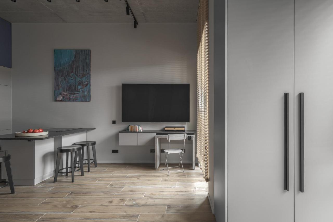 Ivis House Modern Apartment In Vilnius Old Town With Balcony 维尔纽斯 外观 照片