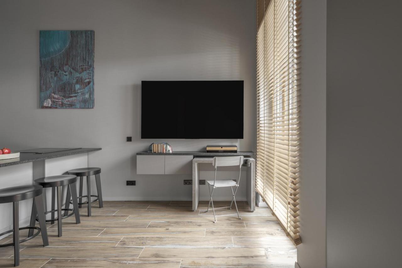 Ivis House Modern Apartment In Vilnius Old Town With Balcony 维尔纽斯 外观 照片